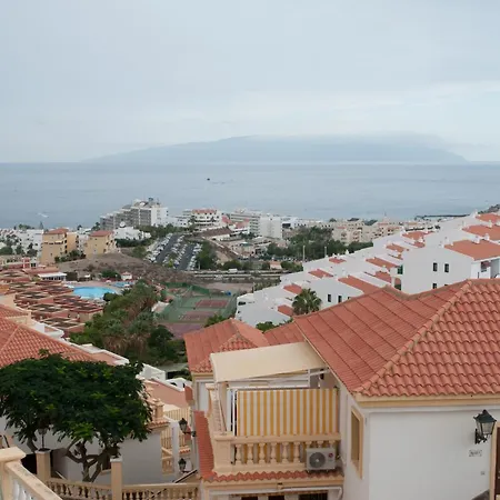Windsor Park 2 Bedrooms Costa Adeje (Tenerife)
