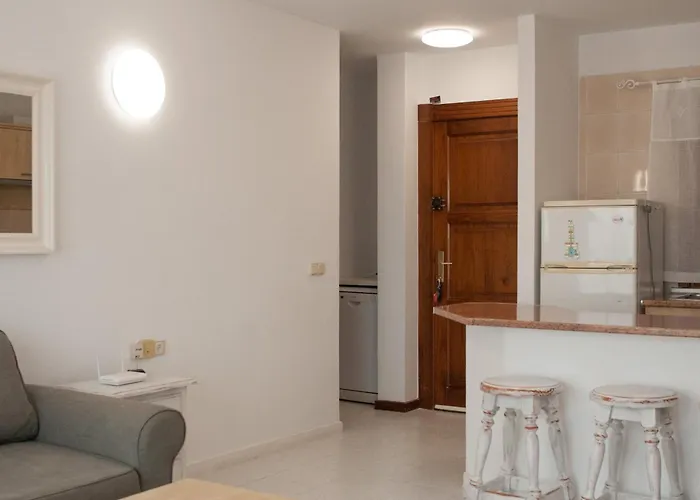 Windsor Park 2 Bedrooms * Costa Adeje (Tenerife)