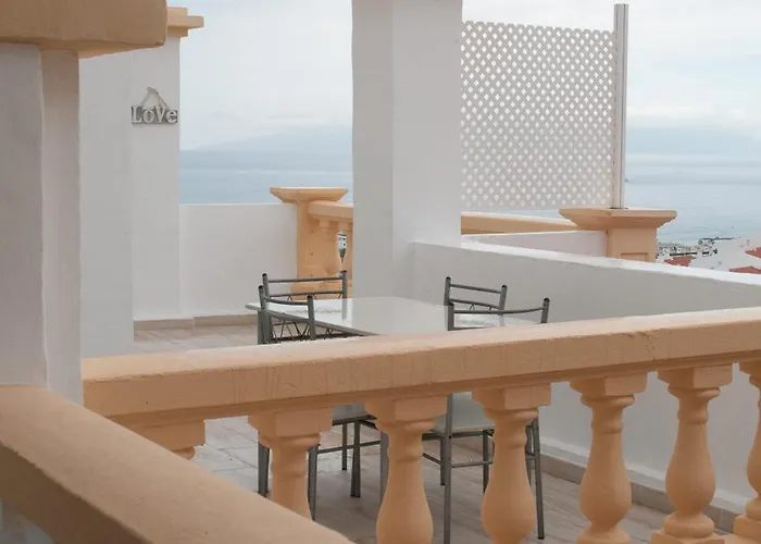 Windsor Park 2 Bedrooms * Costa Adeje (Tenerife)