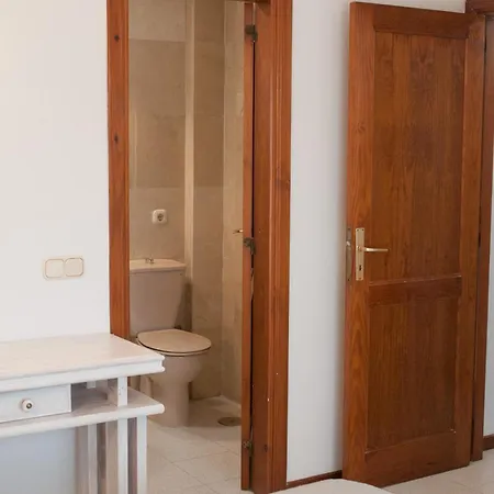 Windsor Park 2 Bedrooms 阿德耶